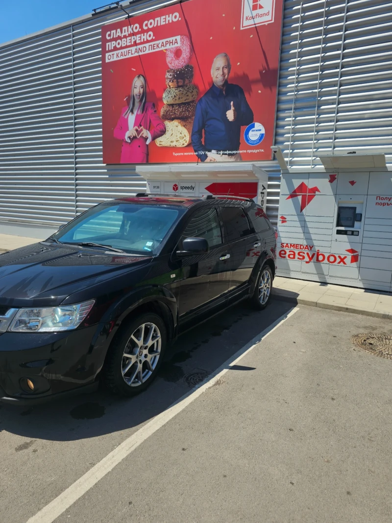 Fiat Freemont, снимка 11 - Автомобили и джипове - 52120456