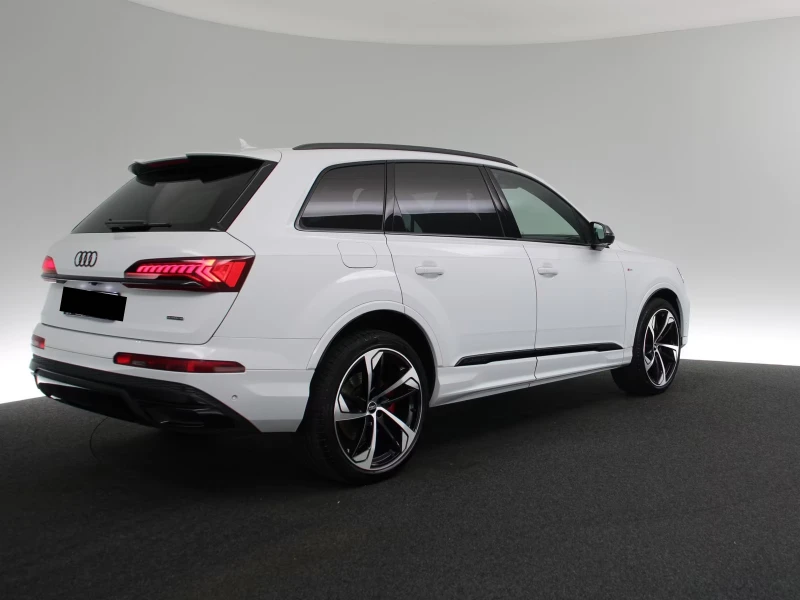Audi Q7 50 TDI quattro competition plus AHK, снимка 2 - Автомобили и джипове - 52062660
