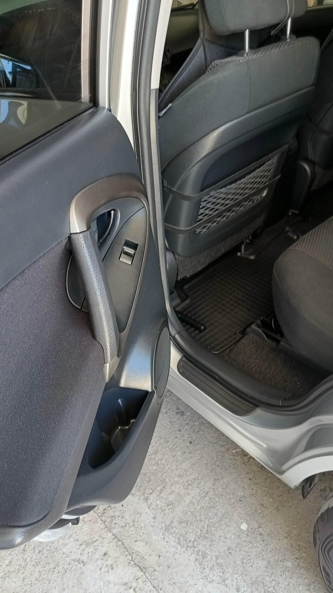 Toyota Rav4 2.2  150 .. | Mobile.bg   16