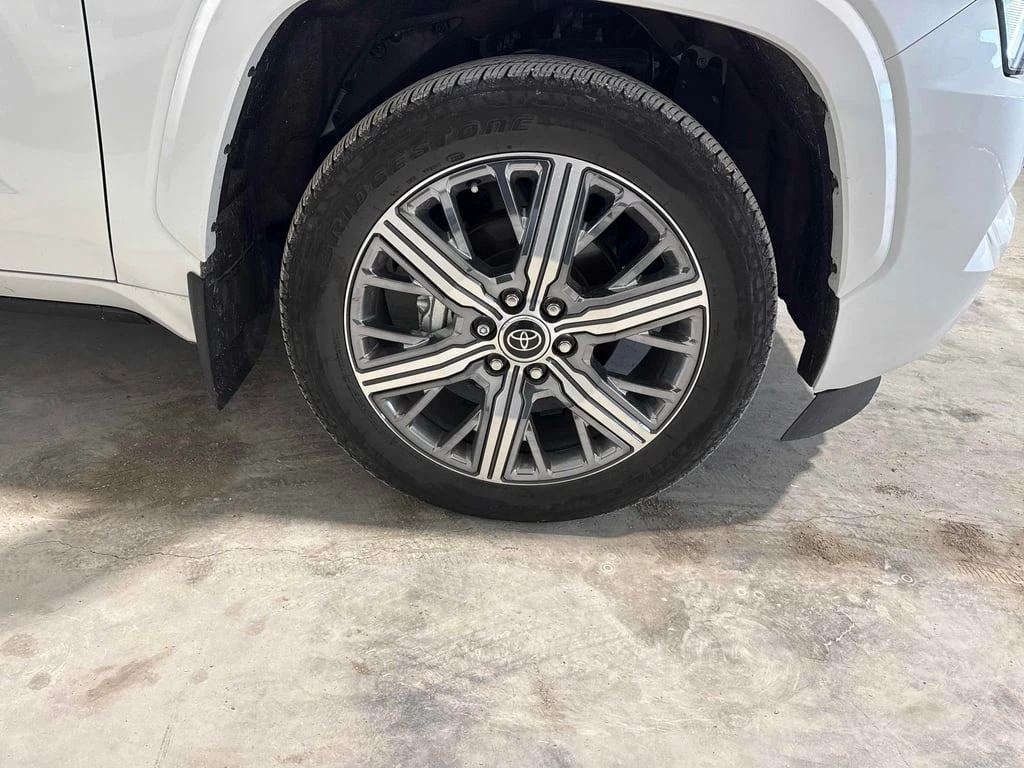 Toyota Sequoia * capstone * CARFAX * ��� ������������ ������ | Mobile.bg � ����������� 7