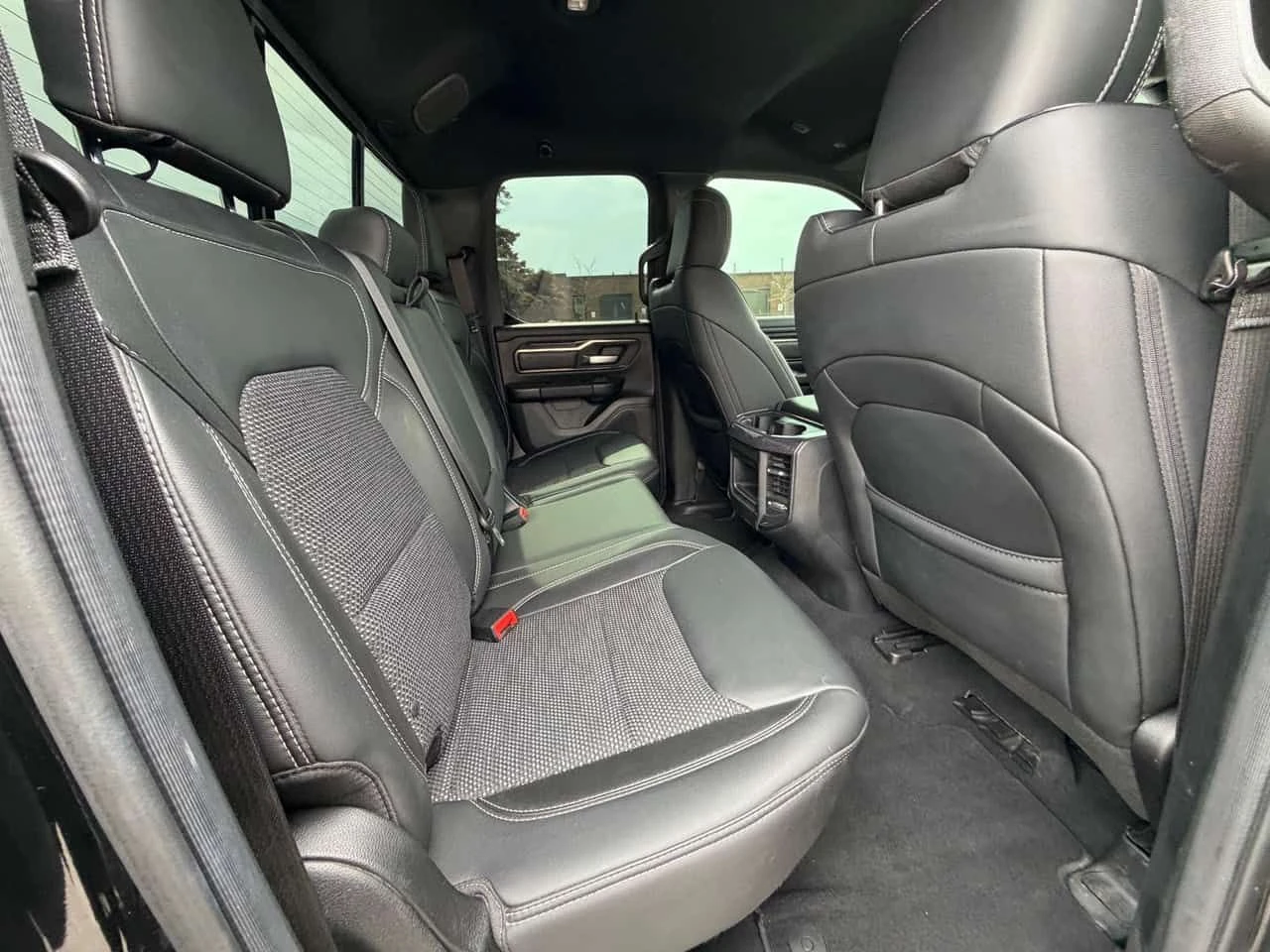 Dodge RAM 1500  Sport /CARFAX/CAMERA/�������� | Mobile.bg � ����������� 13