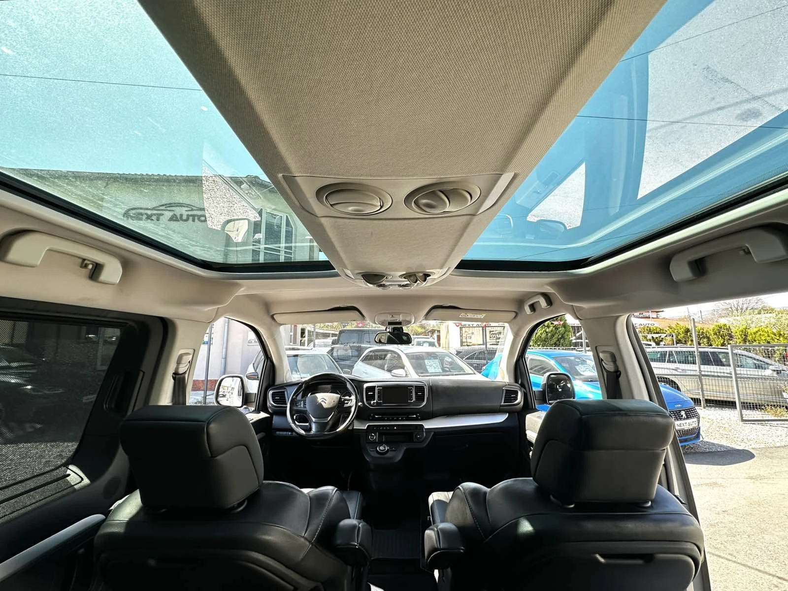 Citroen Spacetourer 2.0D 177HP 7+ 1 HUD MASSAGE CARPLAY BLINDSPOT EU6D | Mobile.bg � ����������� 9