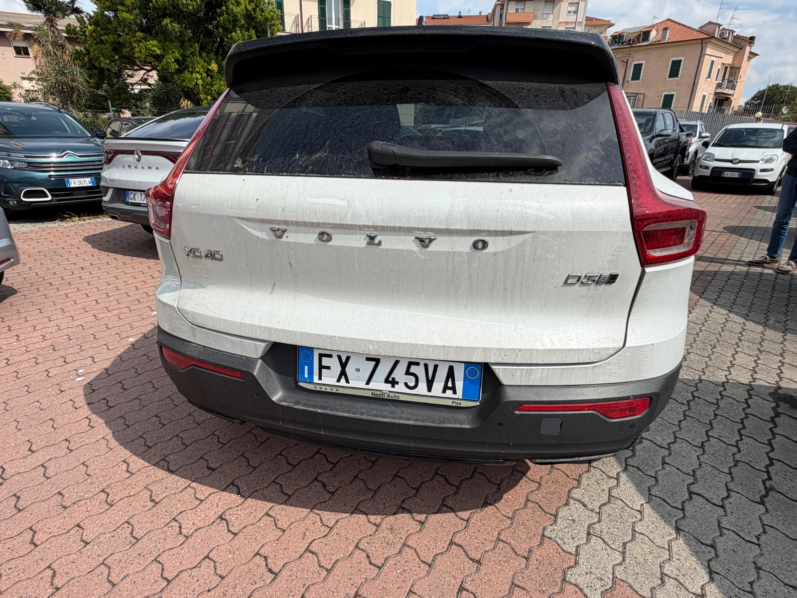 Volvo XC40 2.0 diesel 4x4 Rdesign /  Digital / LED , снимка 17 - Автомобили и джипове - 54336220