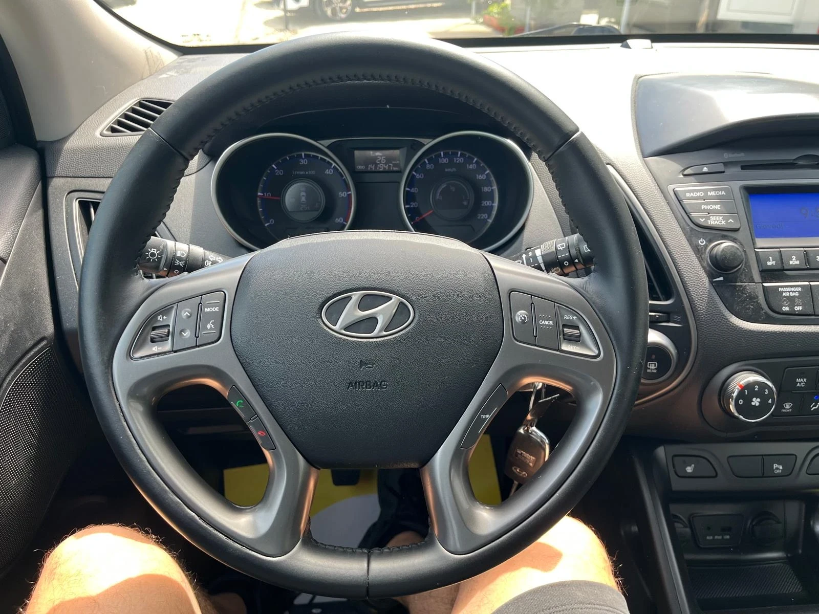Hyundai IX35 1.7 crdi, снимка 12 - Автомобили и джипове - 54481498