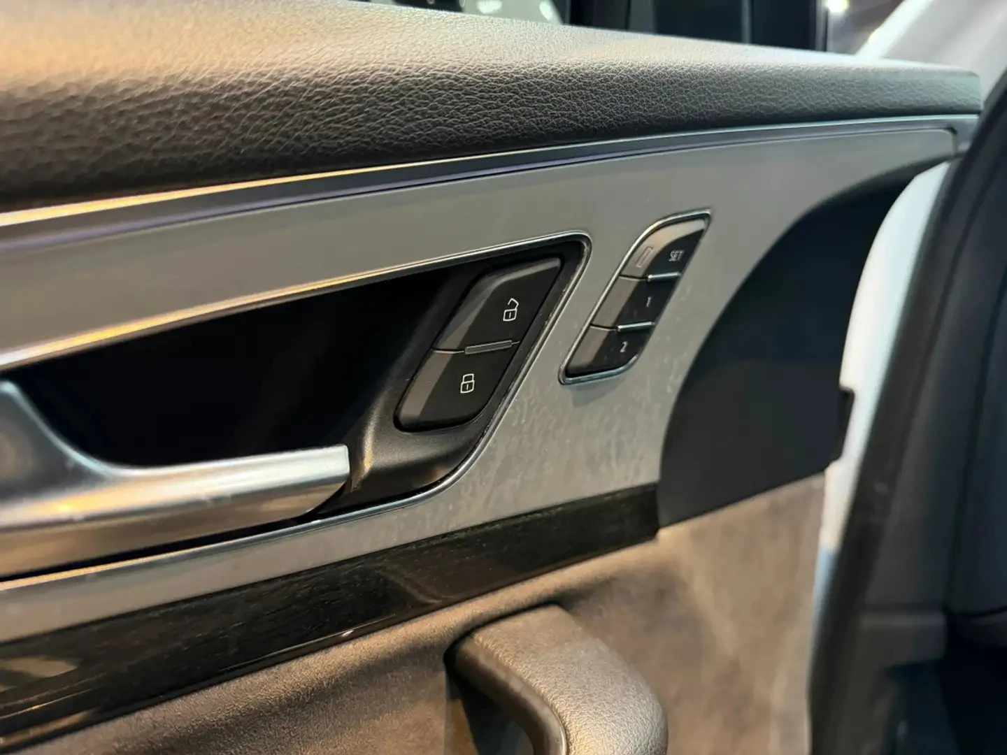 Audi Q7 TECHNIC* 7 МЕСТА* МАСАЖ* 360* BOSE* ОБДУХ, снимка 14 - Автомобили и джипове - 55465770