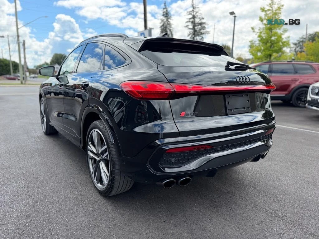 Audi SQ5 Sportback * Technik * АвтоКредит * (ЦЕНА ДО БГ), снимка 3 - Автомобили и джипове - 55963134