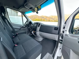 Обява за продажба на Mercedes-Benz Sprinter 316 ХЛАДИЛЕН!FULL!EURO6!220V! ~31 999 лв. - изображение 8 | Auto.bg Обява за продажба на Mercedes-Benz Sprinter 316 ХЛАДИЛЕН!FULL!EURO6!220V! ~31 999 лв. - изображение 8