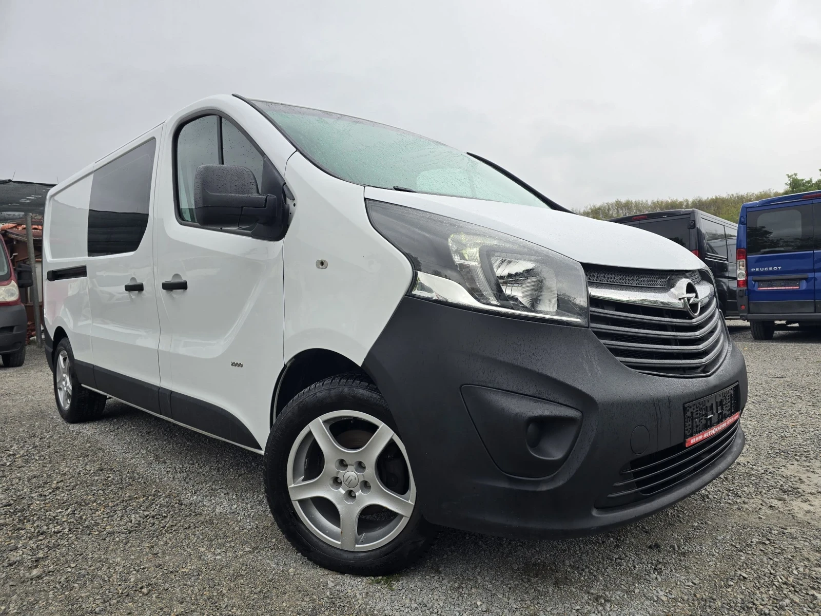 Opel Vivaro 1.6cdti 5+ 1 Дълга база - изображение 3