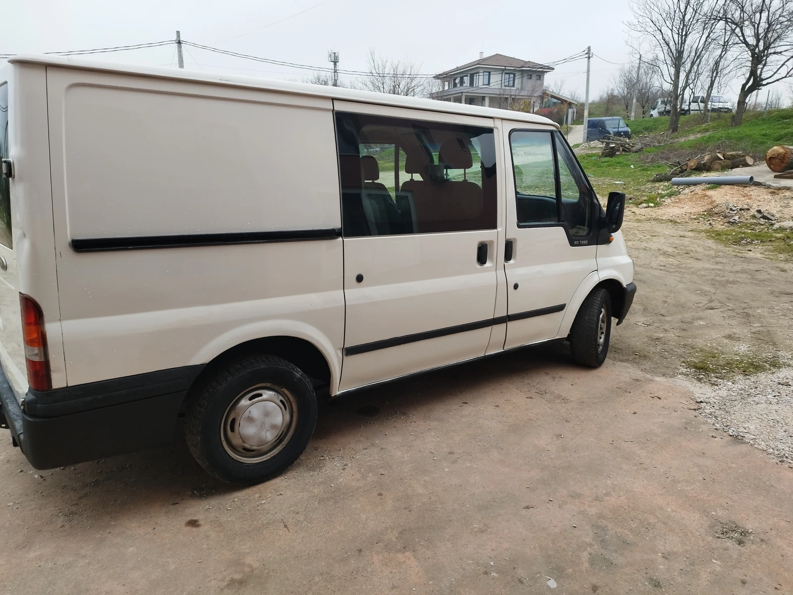 Ford Transit 2006, 6+ 1 - изображение 3