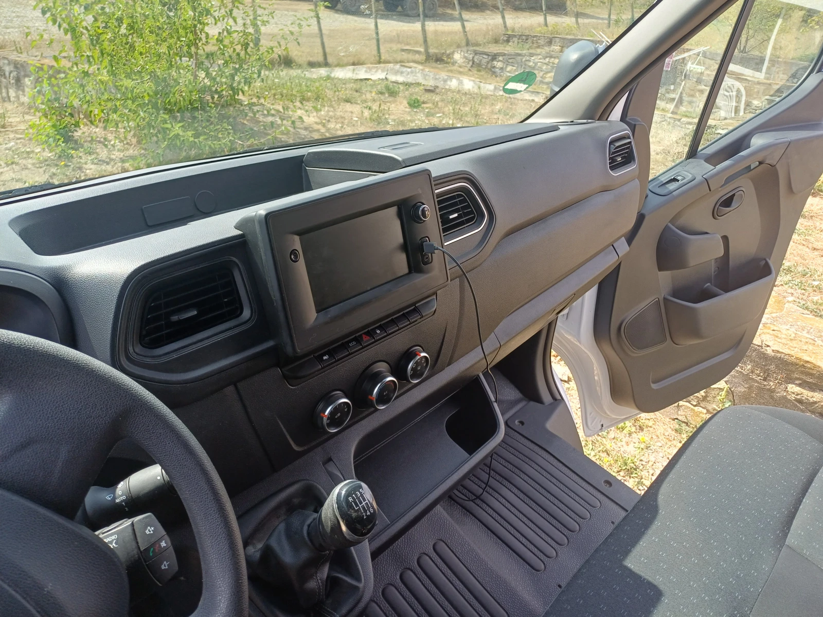 Opel Movano, снимка 14 - Бусове и автобуси - 54766275