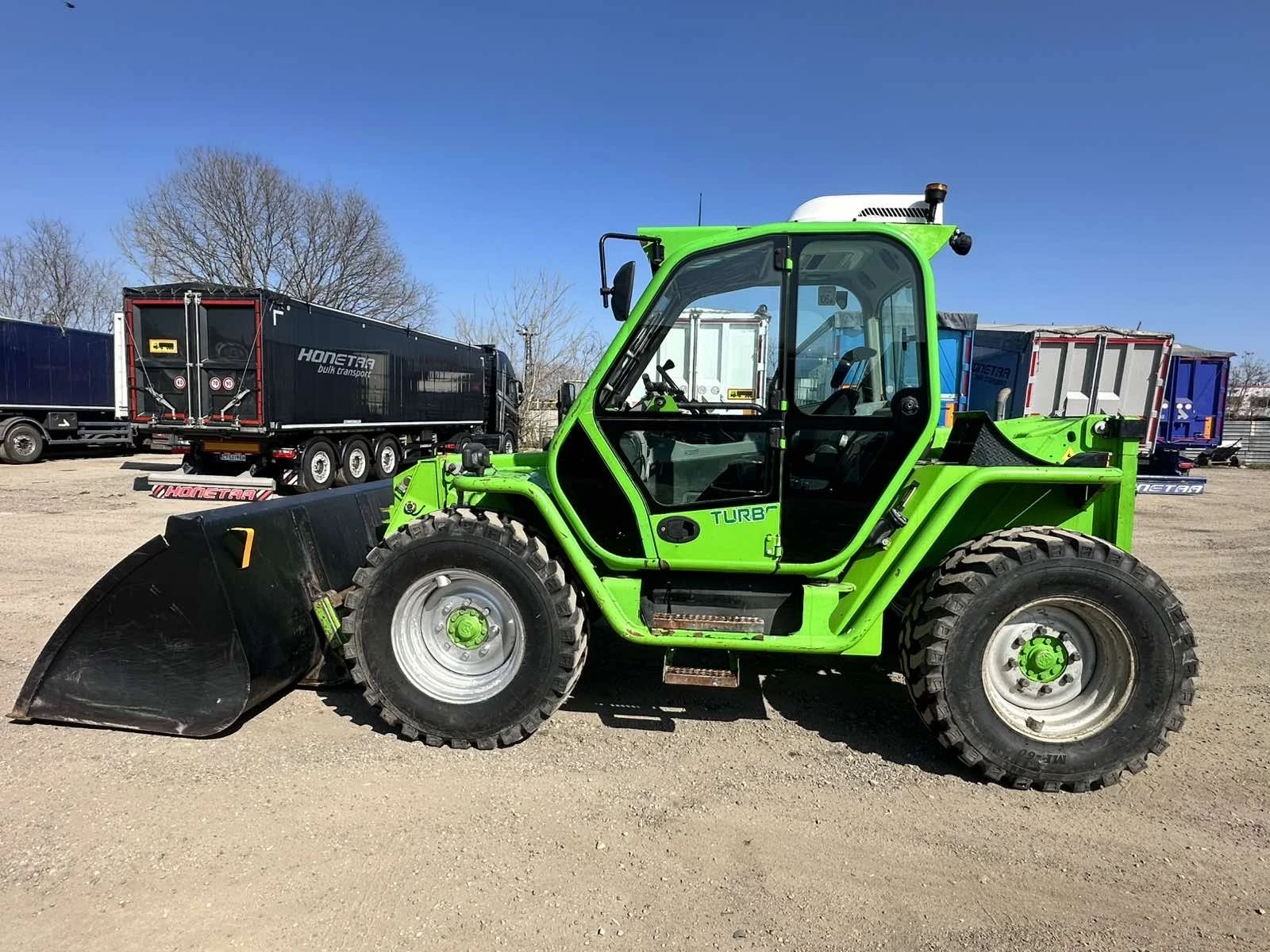 Телескопични товарачи Merlo P34.7 PLUS, снимка 4 - Индустриална техника - 54289777