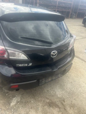 Mazda 3 1.6 d 2.2 d, снимка 2