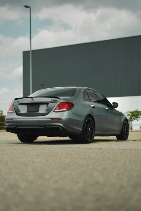 Mercedes-Benz E 63 AMG * s* С РЕГИСТРАЦИЯ&АВТО КРЕДИТ - 47000 € / 91924.01 лв. - 53269874 4