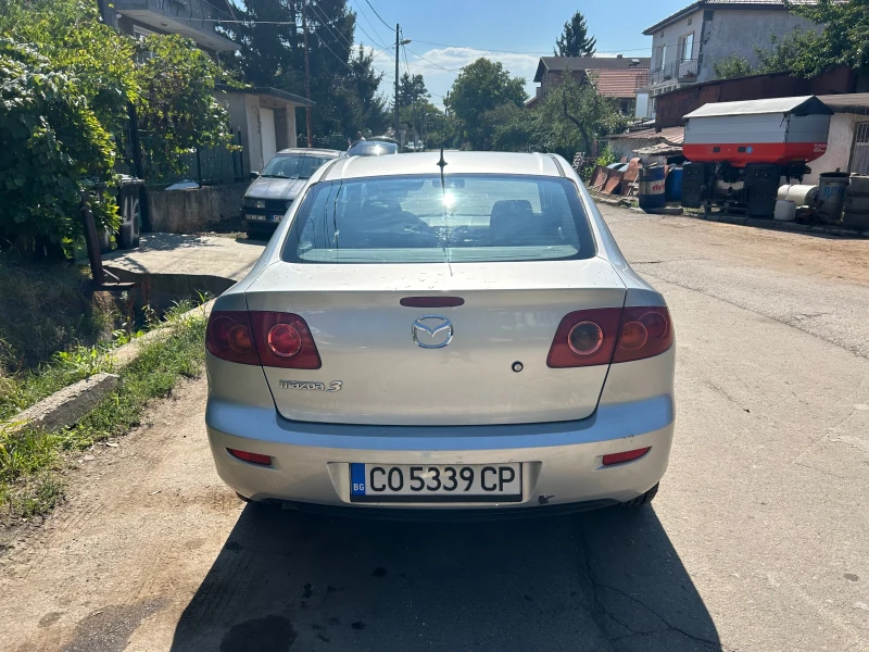 Mazda 3 1.6 Di-Turbo, снимка 4 - Автомобили и джипове - 47335061