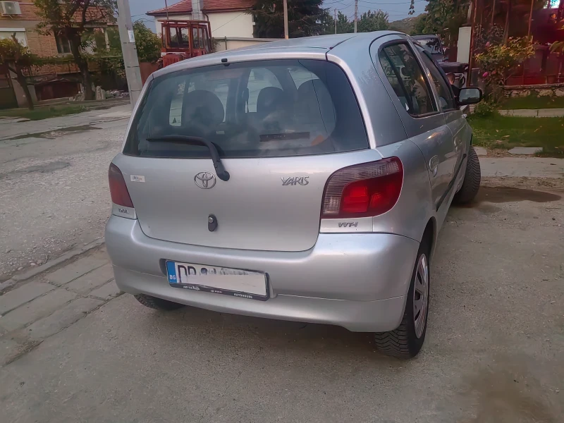 Toyota Yaris, снимка 3 - Автомобили и джипове - 48004702