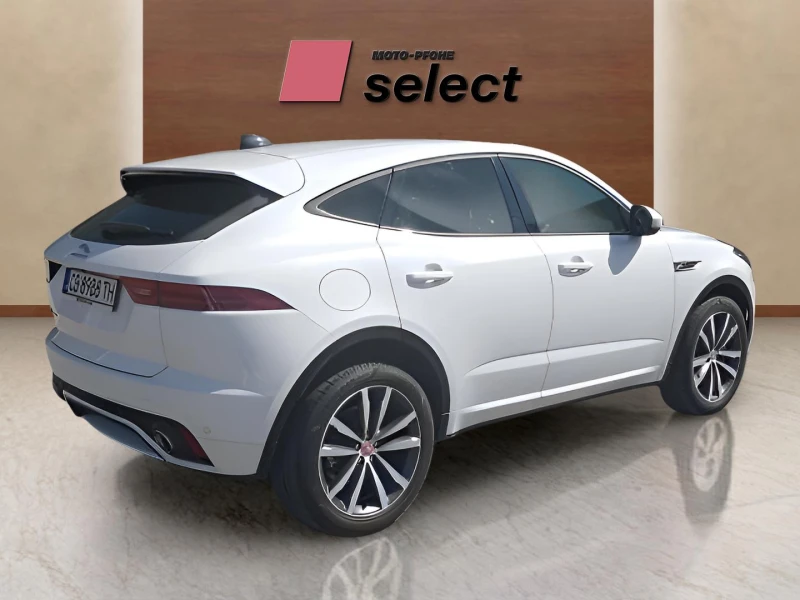 Jaguar E-pace 2.0 Si4, снимка 3 - Автомобили и джипове - 48093476