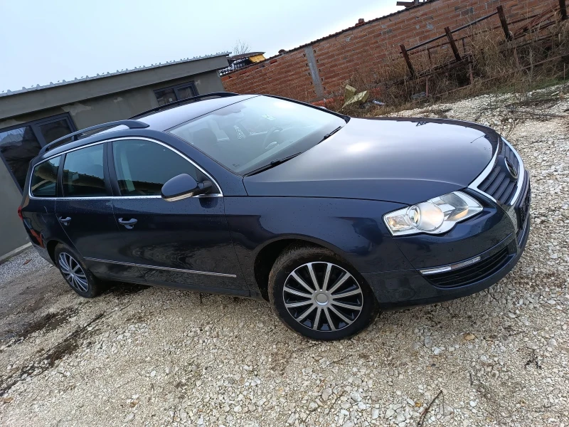 VW Passat Перфектен , снимка 2 - Автомобили и джипове - 48485152