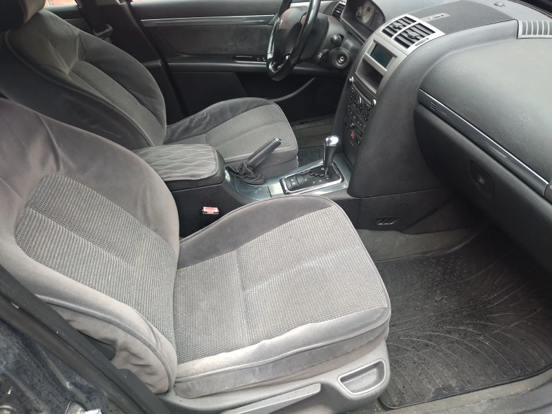 Peugeot 407, снимка 8 - Автомобили и джипове - 52241987