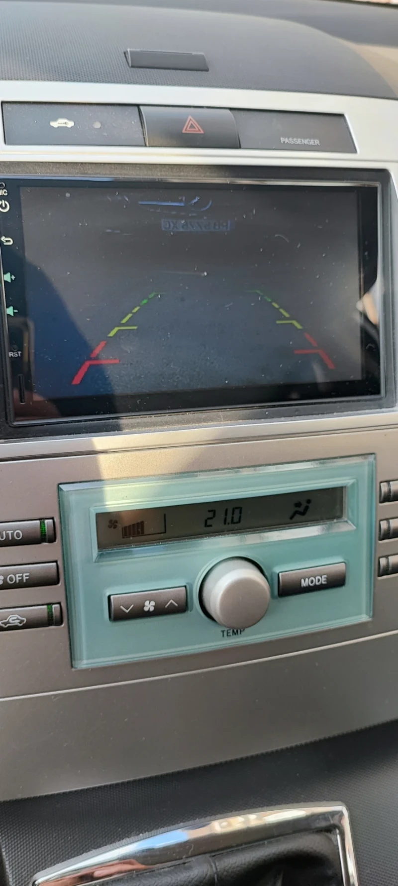 Toyota Corolla verso, снимка 9 - Автомобили и джипове - 52243032