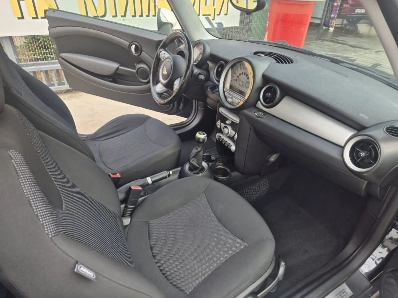 Mini Cooper 1.6 HDI , снимка 9 - Автомобили и джипове - 51290400