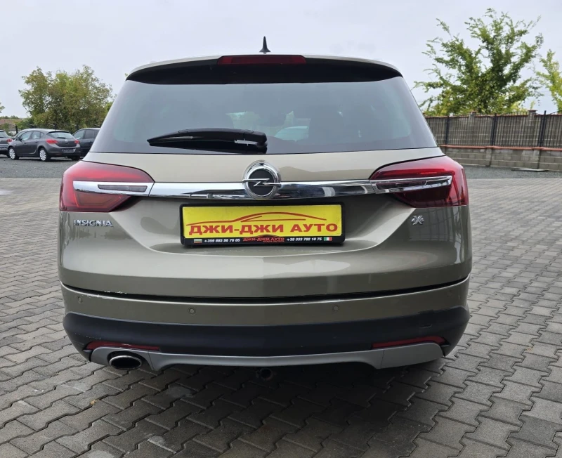 Opel Insignia 2.0CDTI 4X4 170kc., снимка 5 - Автомобили и джипове - 51980766