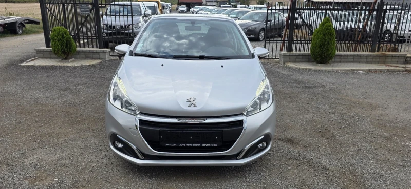Peugeot 208 1.6 Blue Hdi-100 hp, снимка 2 - Автомобили и джипове - 52391213