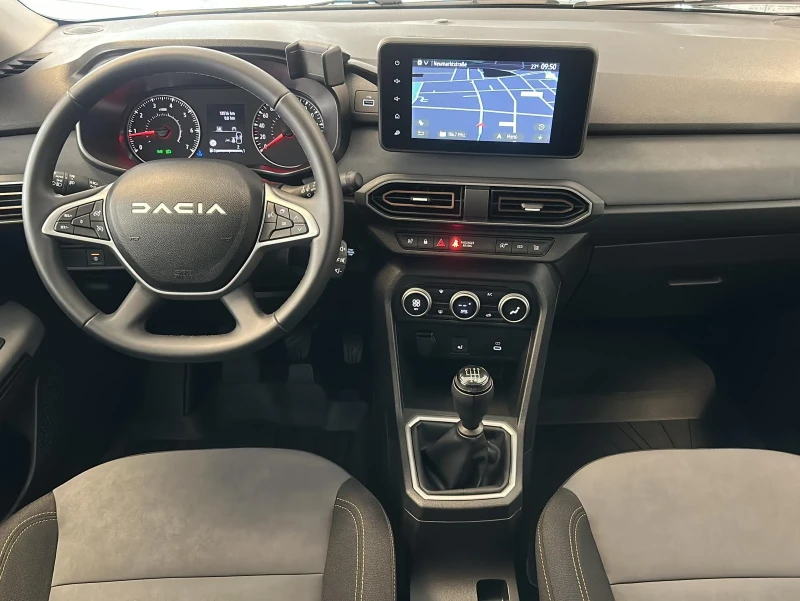 Dacia Jogger TCe 100 Extreme+ 7-SITZ| LED| NAVI| SHZ| KAM, снимка 13 - Автомобили и джипове - 52527409