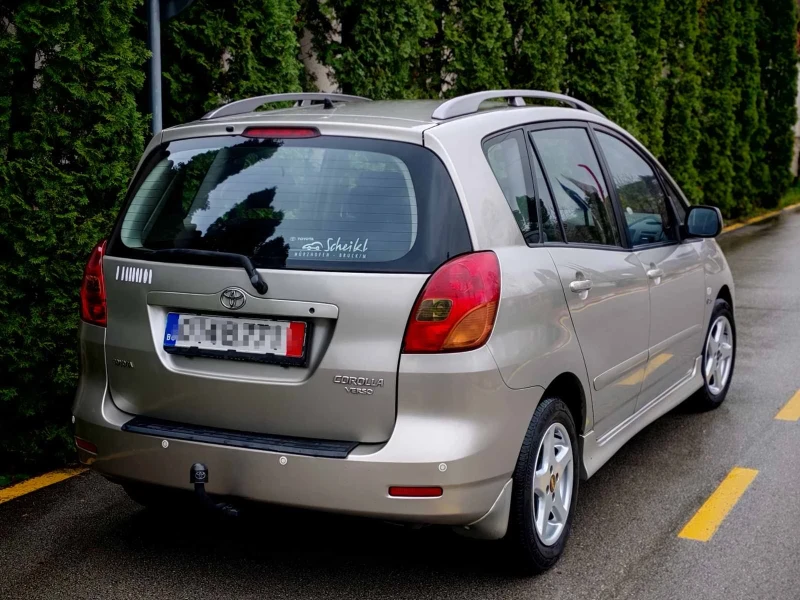 Toyota Corolla verso, снимка 3 - Автомобили и джипове - 52892830