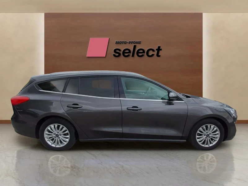 Ford Focus 1.0 EcoBoost, снимка 4 - Автомобили и джипове - 53267823