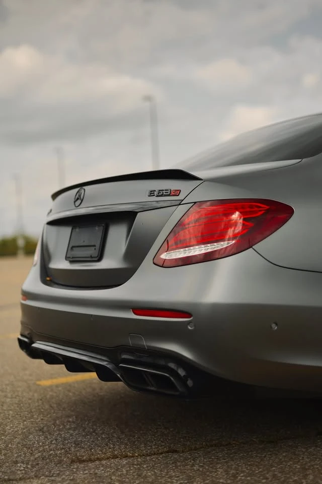 Mercedes-Benz E 63 AMG * s* С РЕГИСТРАЦИЯ&АВТО КРЕДИТ - изображение 5