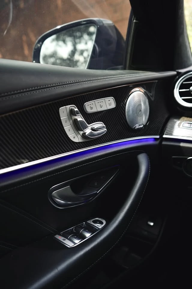 Mercedes-Benz E 63 AMG * s* С РЕГИСТРАЦИЯ&АВТО КРЕДИТ - изображение 10