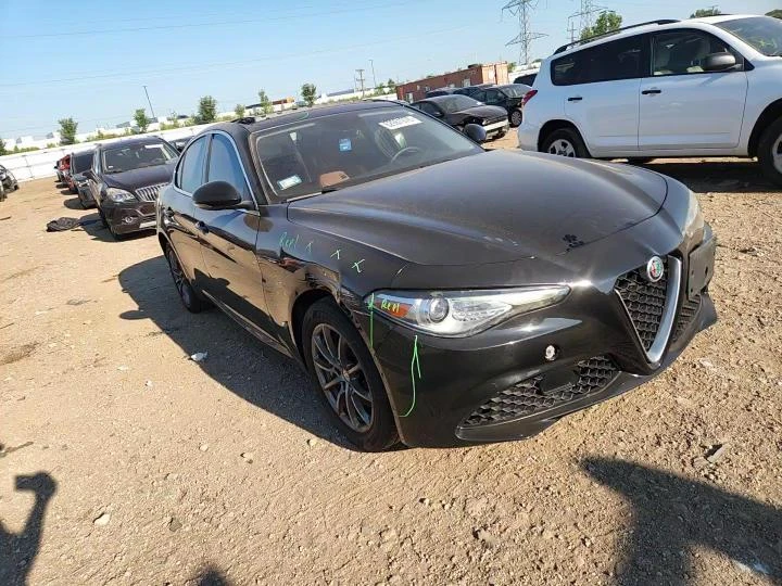 Alfa Romeo Giulia 2.0l Q4, снимка 13 - Автомобили и джипове - 55586722