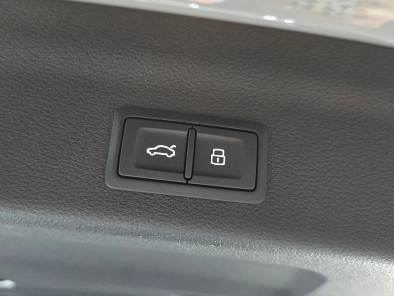 Audi Rs6 4.0 DYG Automatic, снимка 16 - Автомобили и джипове - 55781102