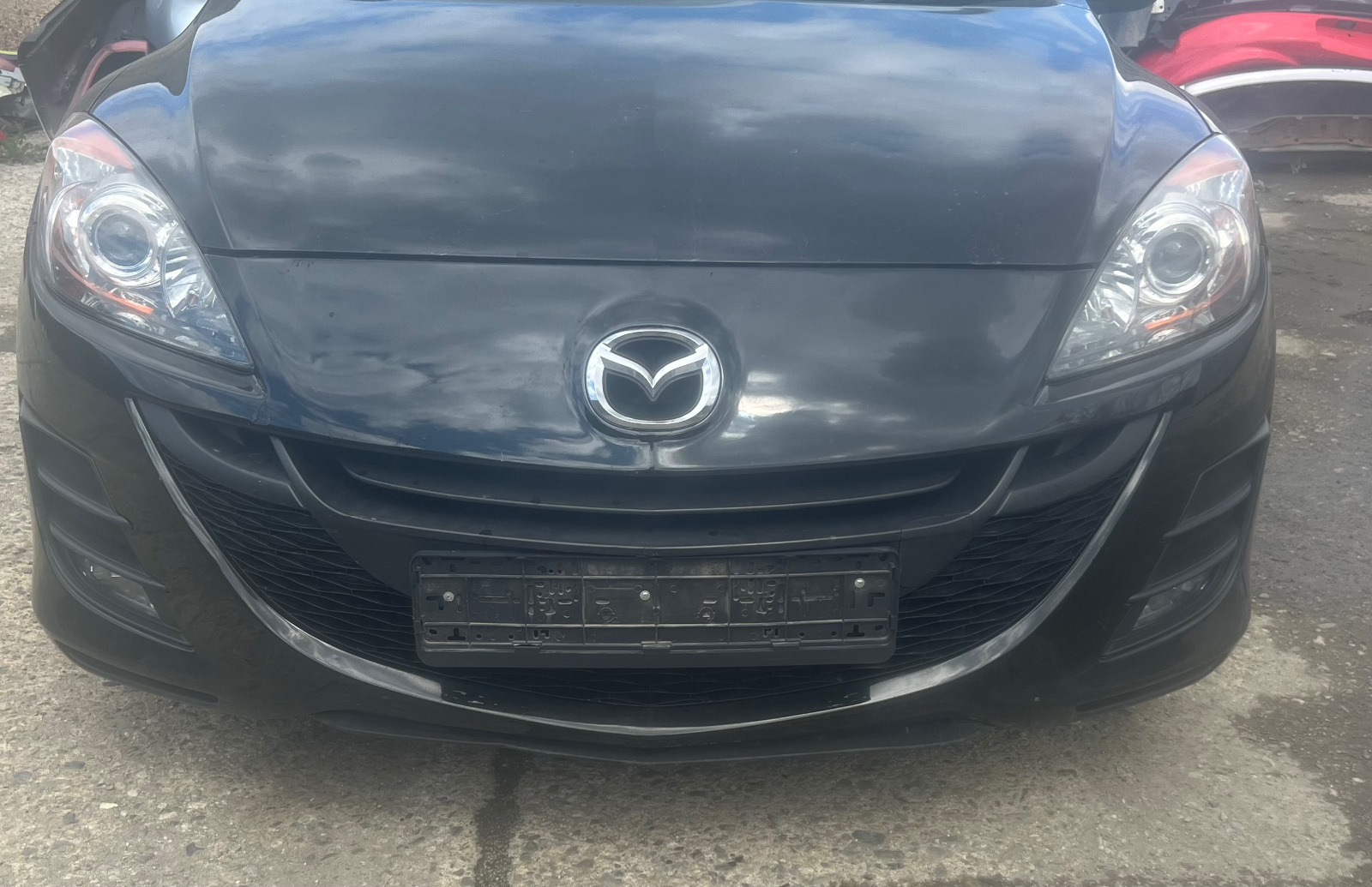 Mazda 3 1.6 d 2.2 d - изображение 1