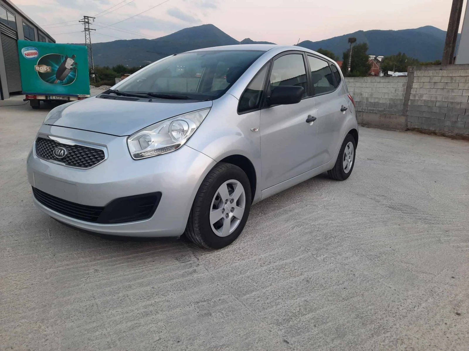 Kia Venga 1.4 i - изображение 6