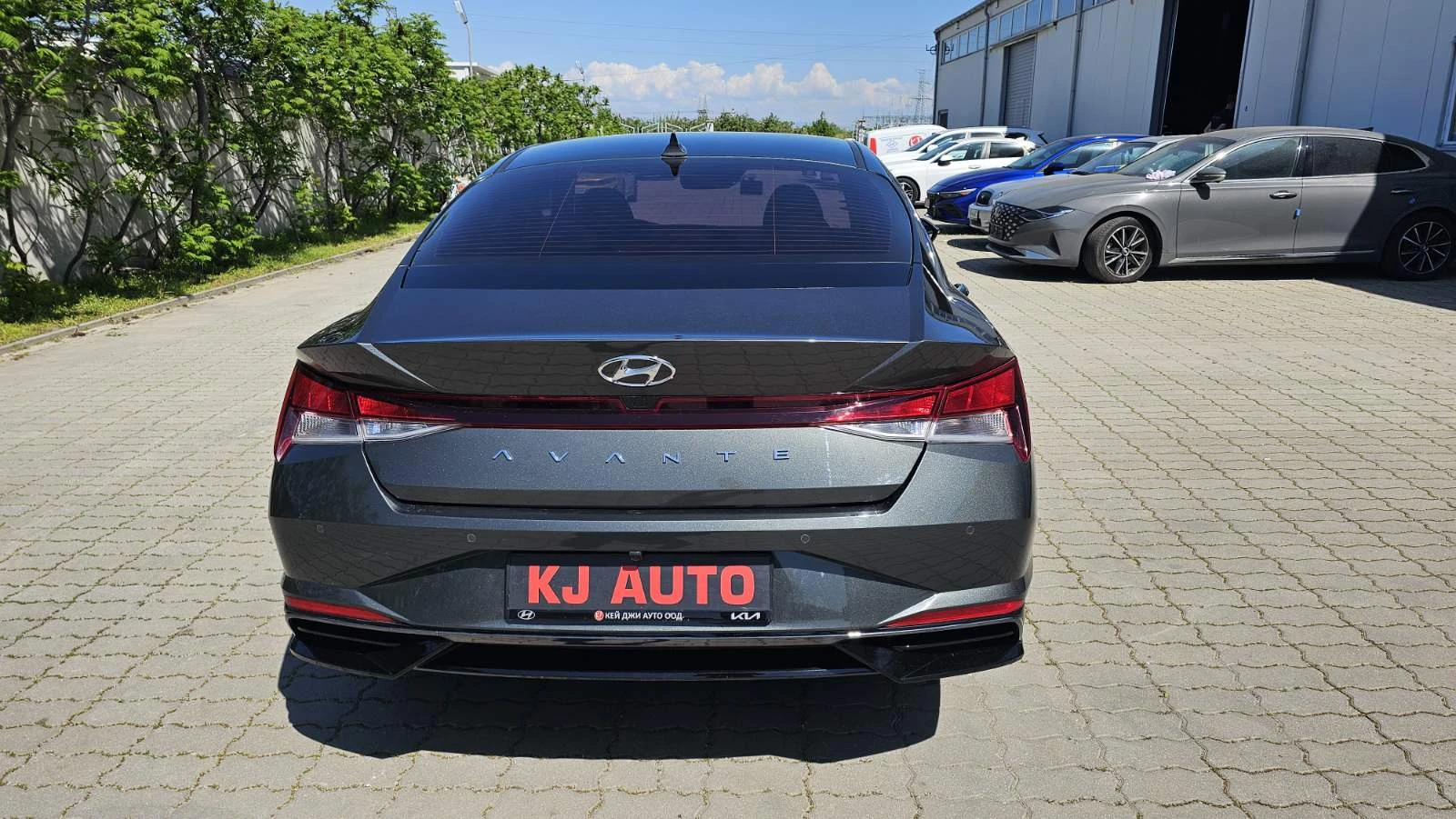Hyundai Elantra 1.6 LPI - изображение 8