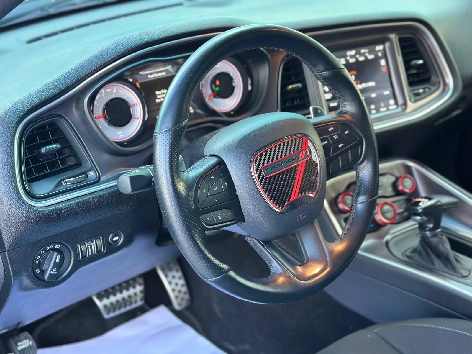 Dodge Challenger 392 HEMI :: SCAT PACK :: SRT:: NEW 37 000 КМ:: - изображение 9