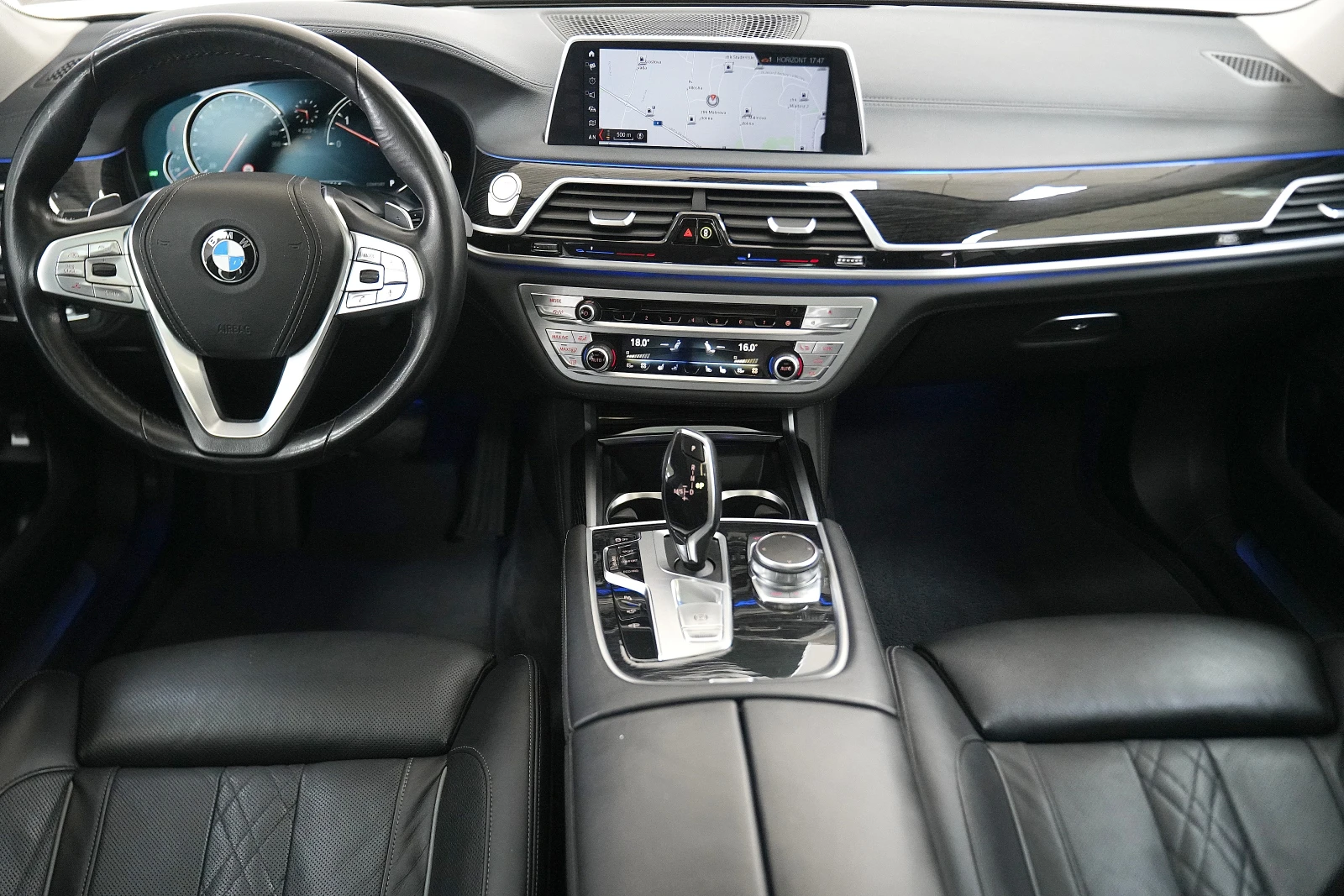 BMW 740 d xDrive Exlusive Shadow Line - изображение 8