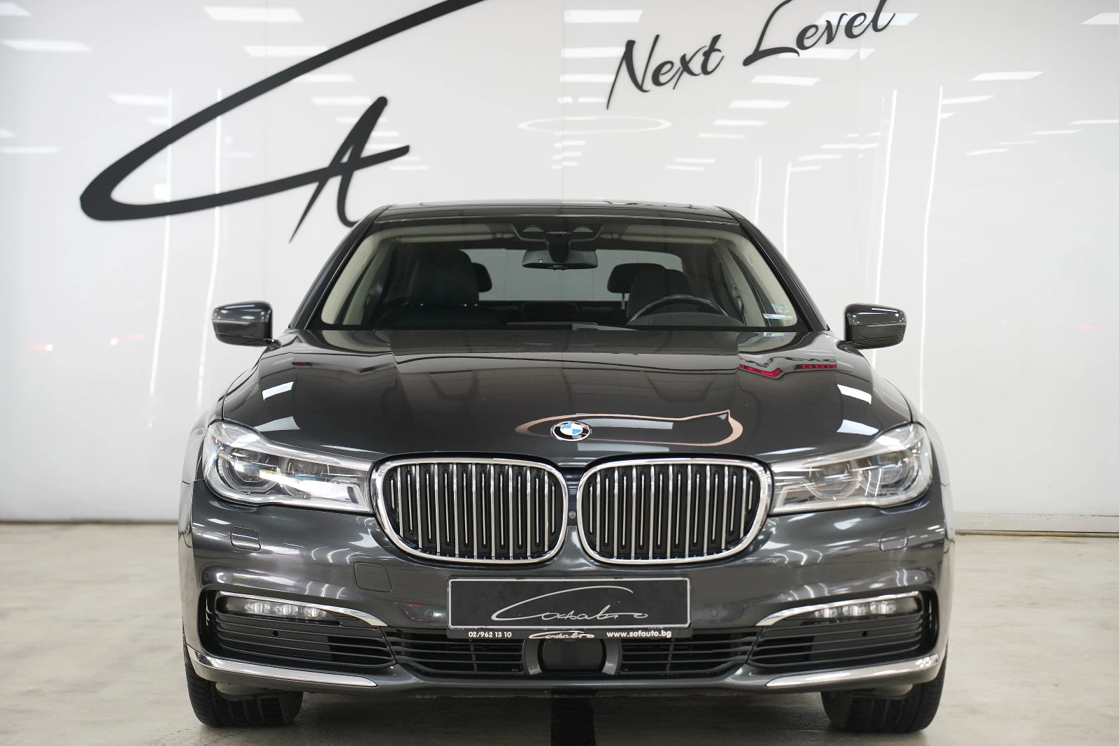 BMW 740 d xDrive Exlusive Shadow Line - изображение 2