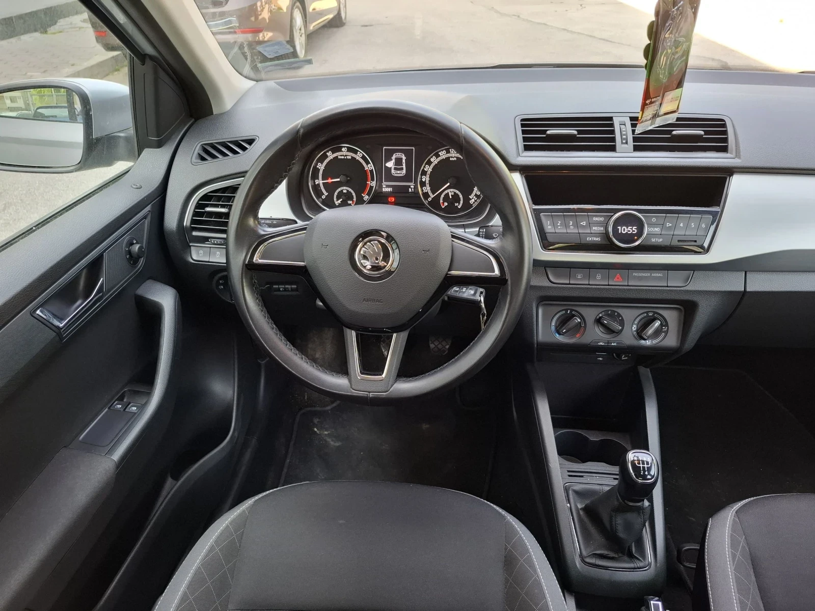 Skoda Fabia 1.0 TSI - изображение 6