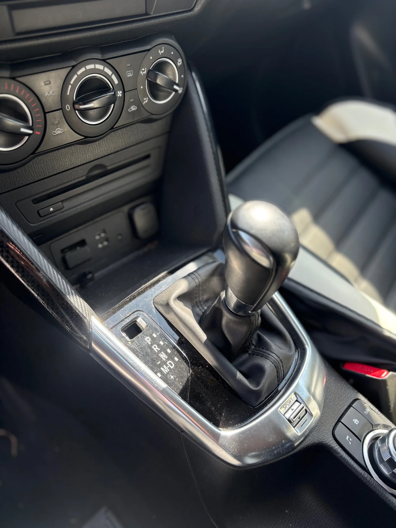 Mazda 2 Бензин на части - изображение 5