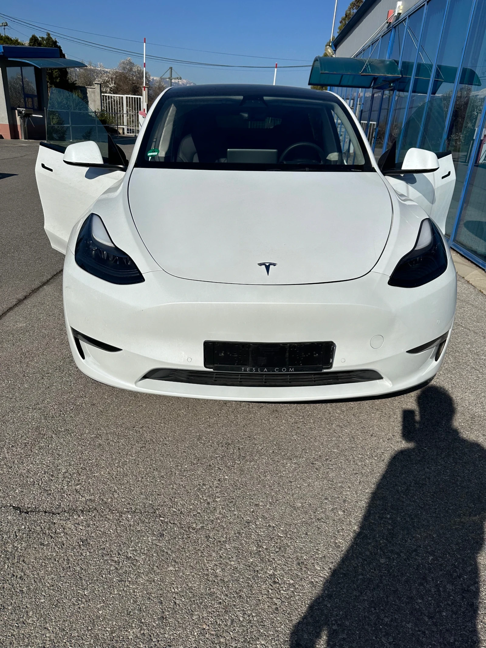 Tesla Model Y Dual Motor - изображение 3