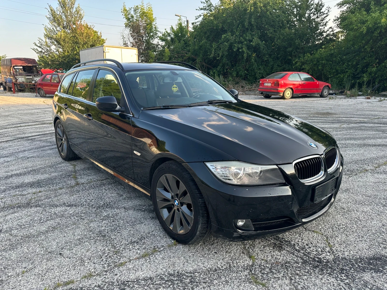 BMW 320  - изображение 8