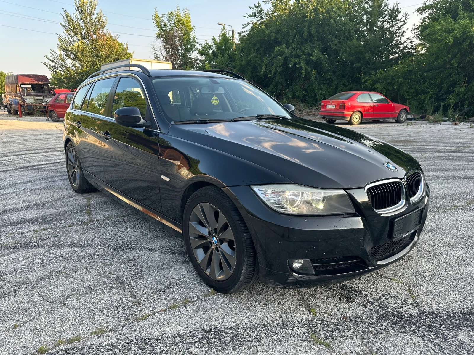 BMW 320  - изображение 9