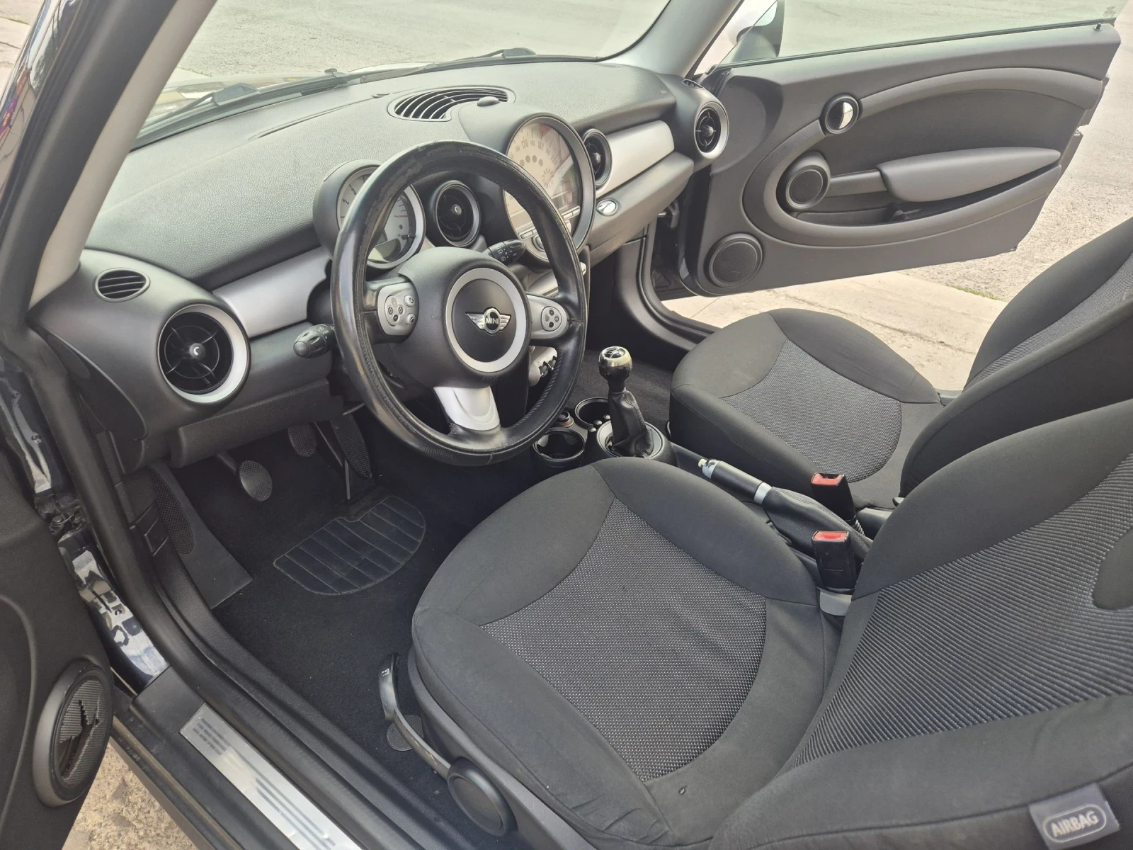 Mini Cooper 1.6 HDI  - изображение 8