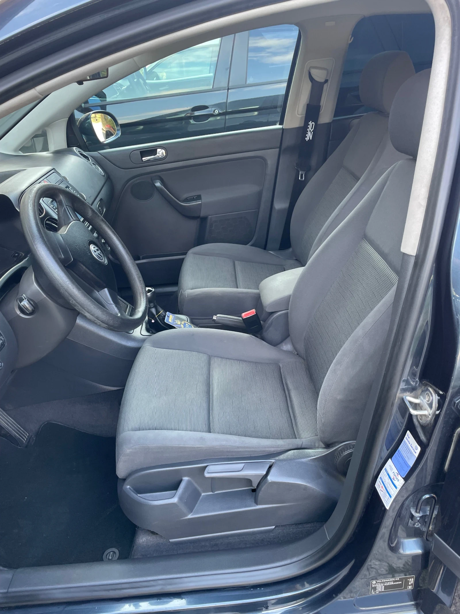 VW Golf Plus 1.9tdi 105кс - изображение 7