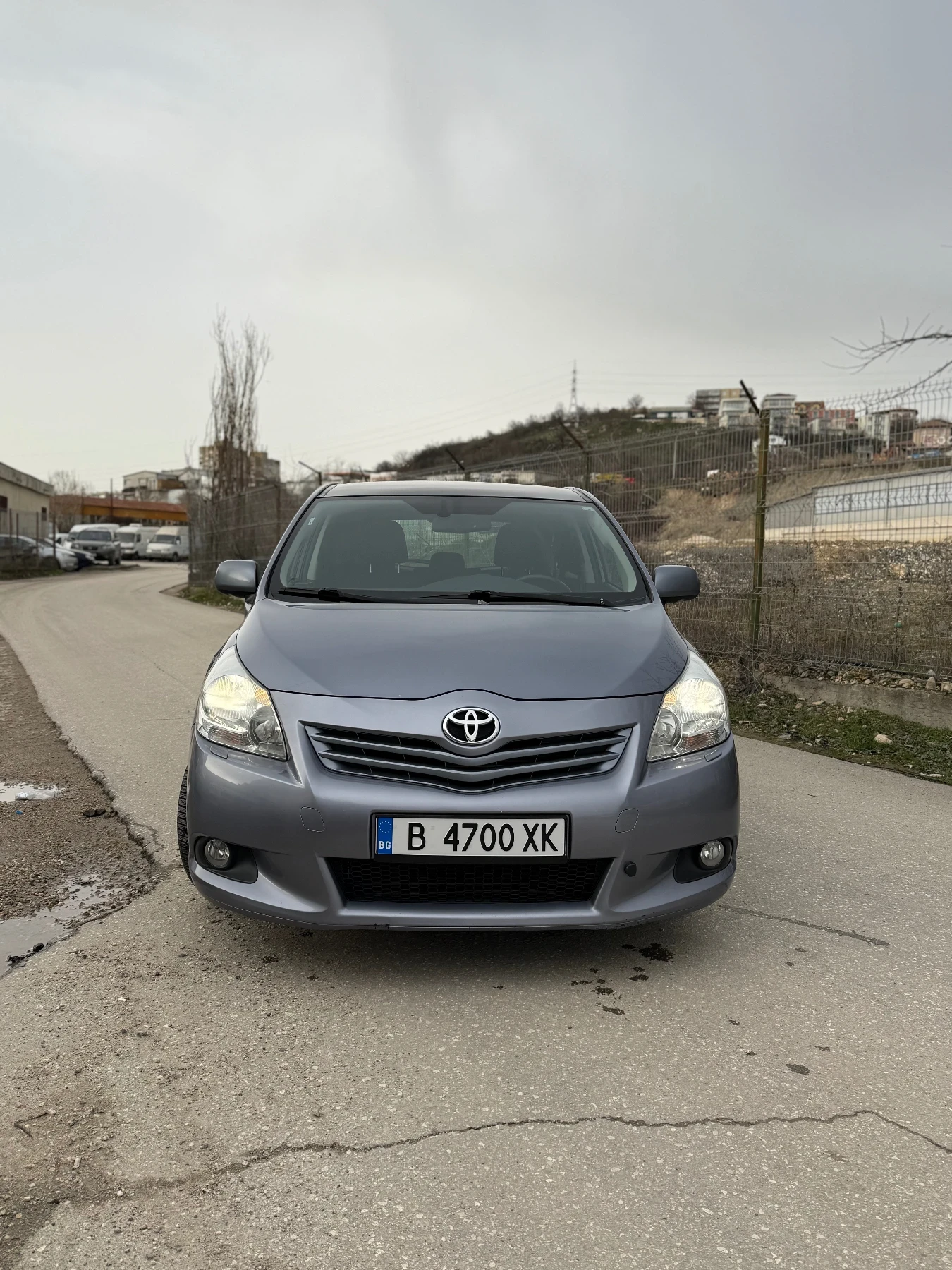Toyota Verso 2.0D4D Panorama Camera Key Less Go - изображение 2