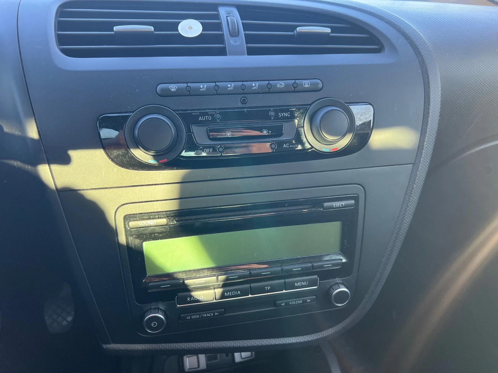 Seat Leon 1.2 105 ���� 2012� ��� ���� ������� | Mobile.bg � ����������� 12