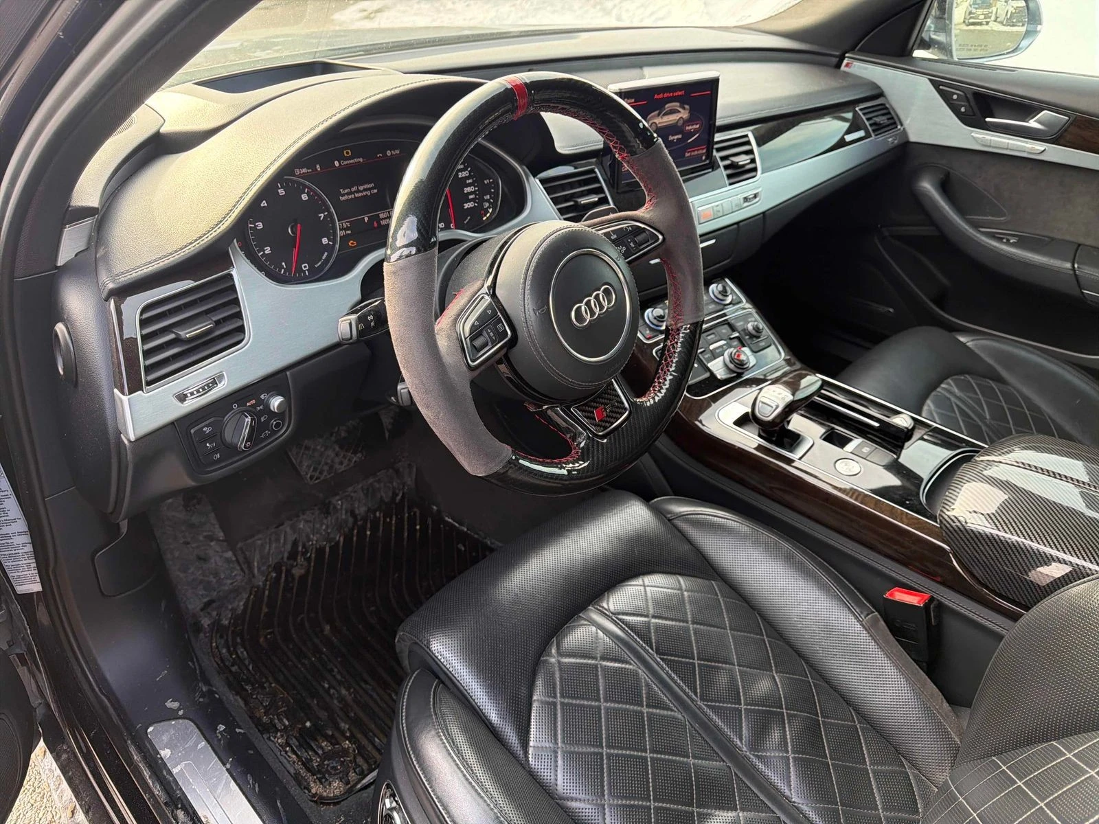 Audi A8 4.0T С РЕГИСТРАЦИЯ & АВТО КРЕДИТ  - изображение 6