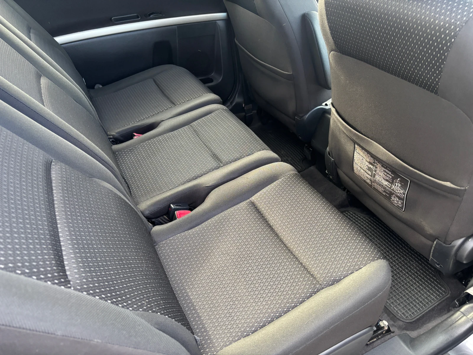 Toyota Corolla verso 2009+ ����+ 2.2+ 136��+ 6��+ �.������� | Mobile.bg � ����������� 15